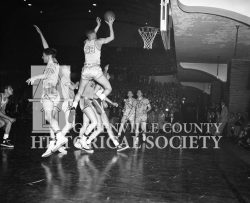 52-FRANK-SELVY-SCORES-100-POINTS-AGAINST-NEWBERRY-COLLEGE-2-13-1954